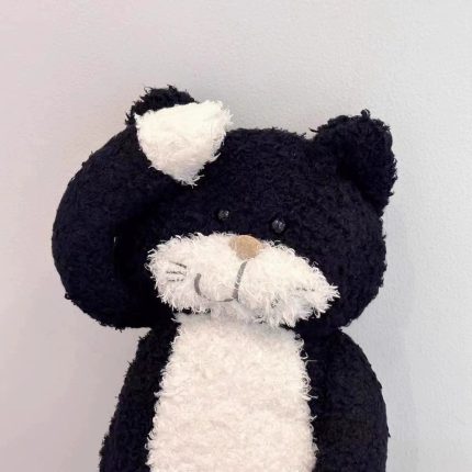 Large Plush Cat Toy - Soft Stuffed Kitten Doll for Kids, Bedtime Companion, Perfect Gift for Cat Lovers